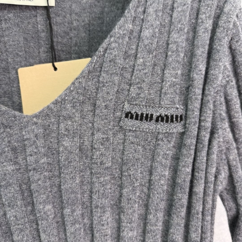 MIU MIU